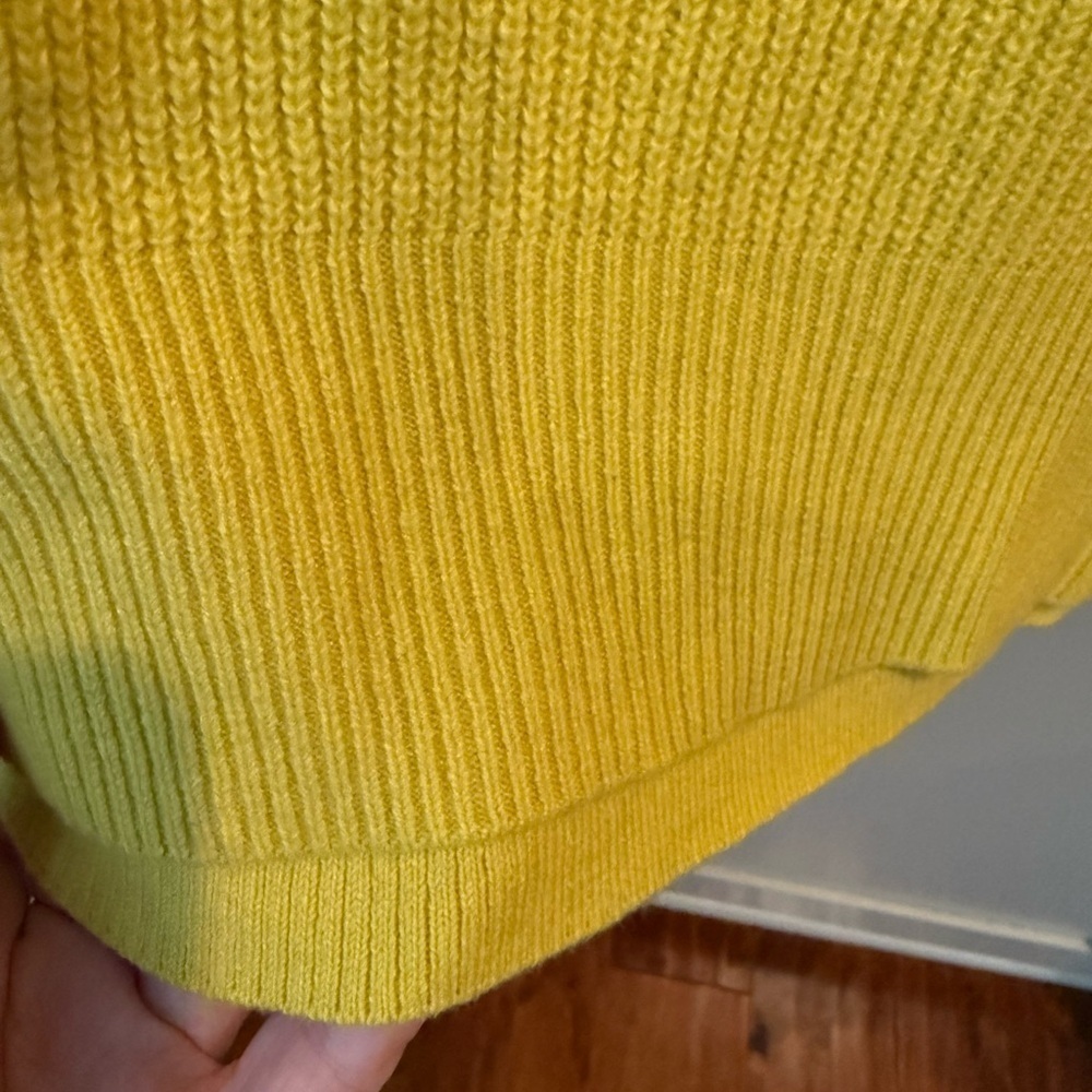 NWOT Old Navy Citron V-Neck Knit Sweater SZ L - Picture 8 of 12